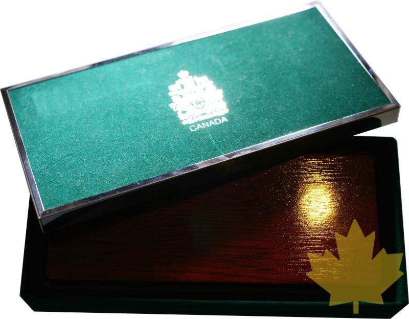 CANADA-1997-BISON-EN-BOIS-PROOFSET - 20190529150929_CANADA-1997-PLATINUM-BOX2.JPG